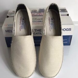 Sketchers Women’s 9